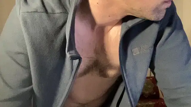 sportive hunk online show from 05.20.26