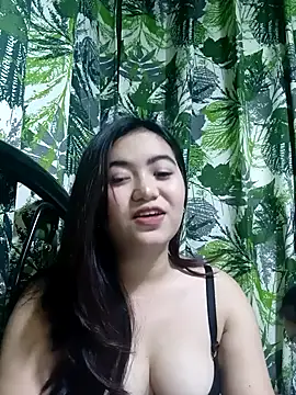 XxxHotCouples4u online show from 04.02.26