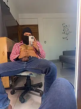 Snapshot of the_vein18 chatting on 02.04.26 the vein18 online show from 02.04.26