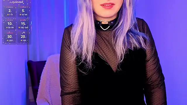 AleksaDivine online show from 11.04.25