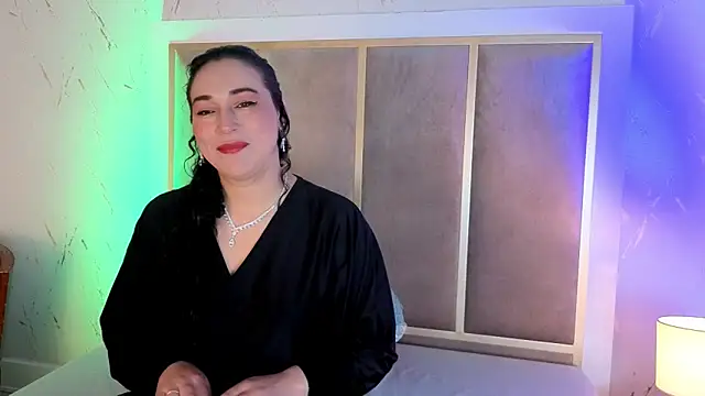 Elizabeth bennett 6 online show from 11.02.25