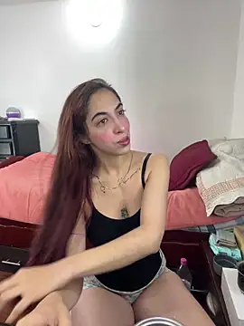 Snapshot of MariamGray1 chatting on 05.21.26 MariamGray1 online show from 05.21.26