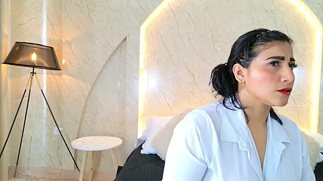 Snapshot of Antonella_Russo1 chatting on 02.28.26 Antonella Russo1 online show from 02.28.26