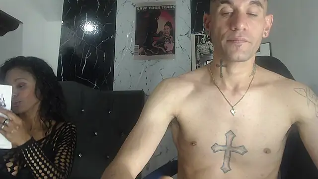 Snapshot of Stormandloganxxx chatting on 11.29.25 Stormandloganxxx online show from 11.29.25