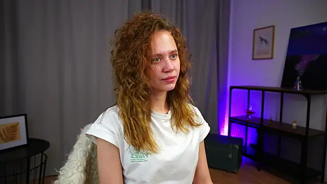 Snapshot of SageRodocker chatting on 11.14.25 SageRodocker online show from 11.14.25