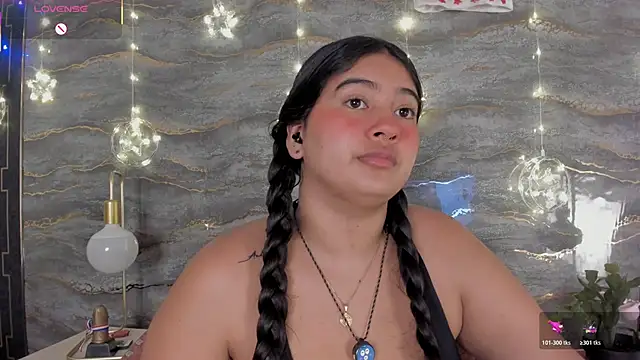 lilithst  online show from 12.20.25