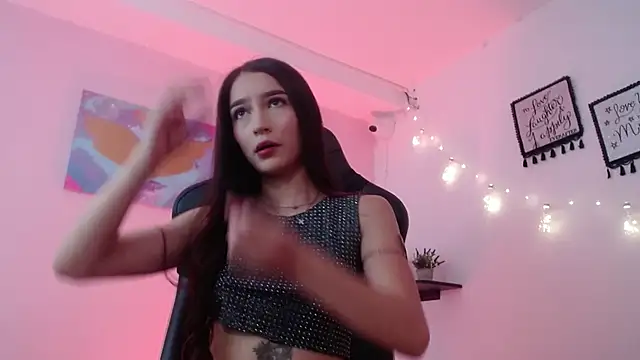 Shaira OS online show from 10.19.25