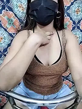 Snapshot of ZOEEE777 chatting on 10.16.25 ZOEEE777 online show from 10.16.25