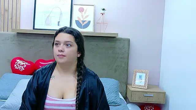 Tessa Stone online show from 02.21.26