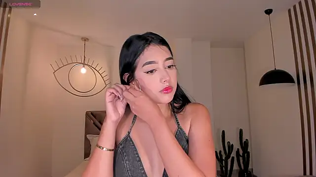 ScarlettBlaze  online show from 05.14.26