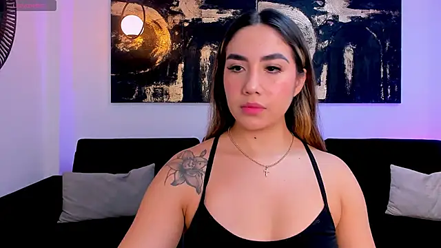 Snapshot of AnnieMonroe1 chatting on 12.19.25 AnnieMonroe1 online show from 12.19.25