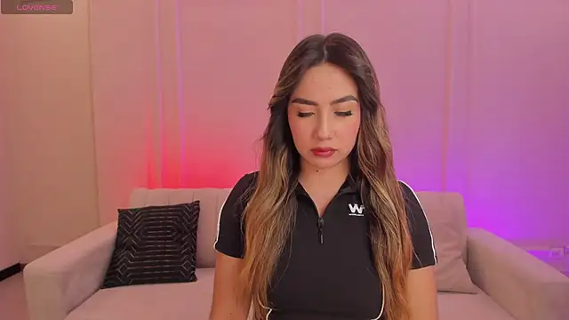 Snapshot of AnnieMonroe1 chatting on 02.08.26 AnnieMonroe1 online show from 02.08.26