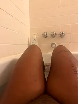 miiyagoods online show from 10.17.25