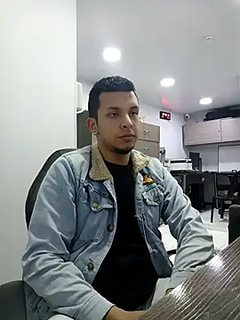 Snapshot of Master_Connor_BDSM chatting on 10.24.25 Master Connor BDSM online show from 10.24.25