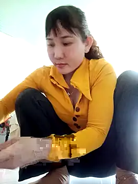 Ana-love2025 online show from 10.20.25