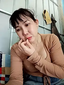 Ana-love2025 online show from 10.31.25