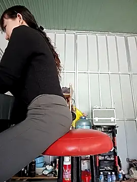 Ana-love2025 online show from 11.04.25