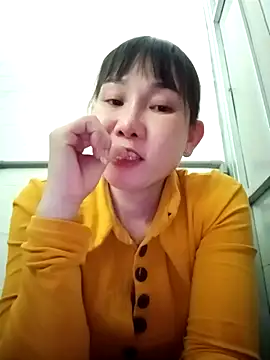 Ana-love2025 online show from 11.16.25