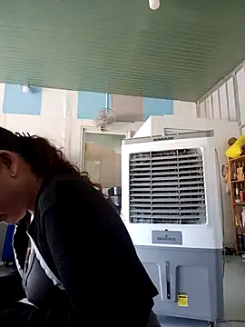 Ana-love2025 online show from 11.25.25