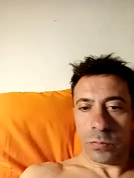 Snapshot of manumoodman1234 chatting on 10.27.25 manumoodman1234 online show from 10.27.25