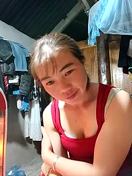 Snapshot of omai-ngot chatting on 11.20.25 omai-ngot online show from 11.20.25