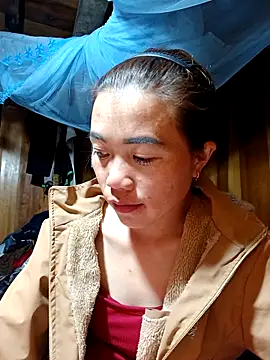 Snapshot of omai-ngot chatting on 11.27.25 omai-ngot online show from 11.27.25