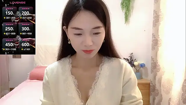 Keke-Baby170 online show from 11.27.25