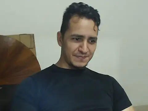 Snapshot of DarkTheKing chatting on 10.18.25 DarkTheKing online show from 10.18.25