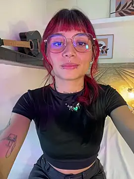 Emma duff online show from 04.15.26