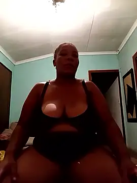 boobsqueenxo online show from 02.19.26