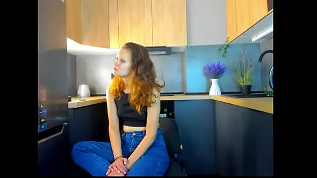 FoxFever online show from 11.25.25