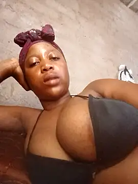 Bretbooty23 online show from 10.24.25