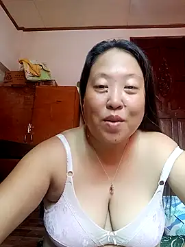 lovenaya online show from 10.17.25