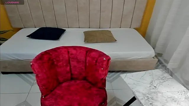 CANELITASEXY  online show from 11.19.25