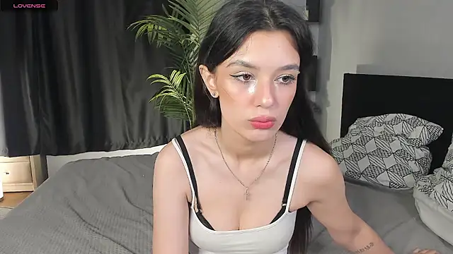 DemetraSadahiro online show from 11.29.25