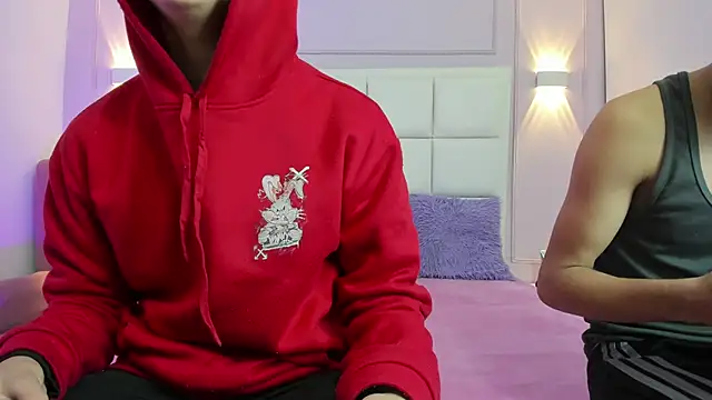 hoot booys  online show from 03.18.26