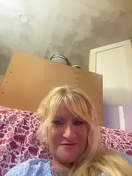 Snapshot of Bornbutiful chatting on 03.15.26 Bornbutiful online show from 03.15.26