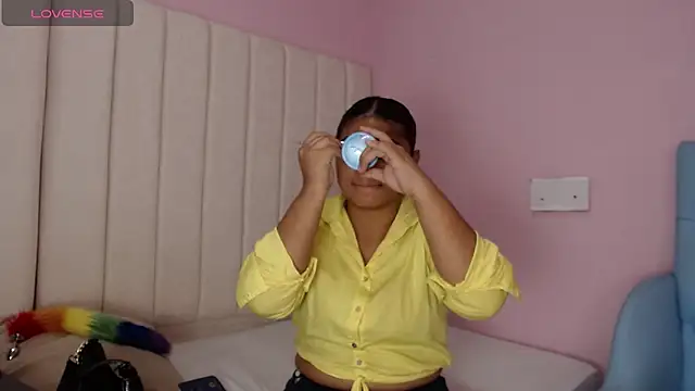 miel alisha online show from 11.29.25