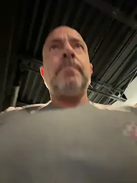 Snapshot of 1totangox chatting on 11.04.25 1totangox online show from 11.04.25