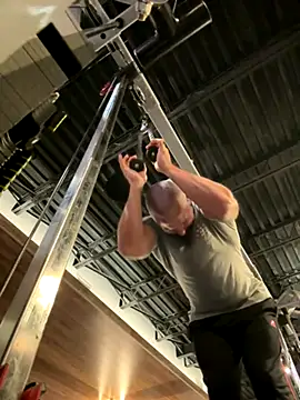 Snapshot of 1totangox chatting on 11.18.25 1totangox online show from 11.18.25