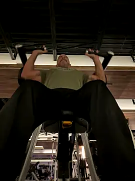 Snapshot of 1totangox chatting on 11.24.25 1totangox online show from 11.24.25