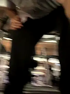 Snapshot of 1totangox chatting on 12.15.25 1totangox online show from 12.15.25