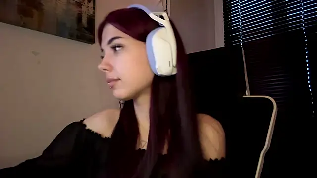 HanaMantanaDell online show from 04.15.26