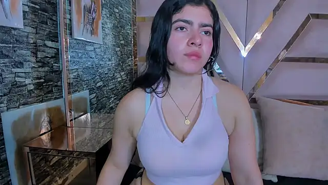 Snapshot of talialadyx chatting on 12.16.25 talialadyx online show from 12.16.25