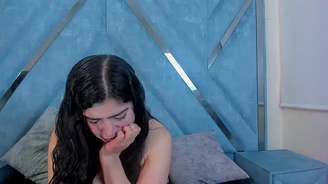 Snapshot of talialadyx chatting on 02.11.26 talialadyx online show from 02.11.26