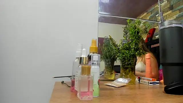 Zultana Mor online show from 11.22.25