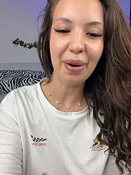 Snapshot of BiancaAva chatting on 06.11.26 BiancaAva online show from 06.11.26