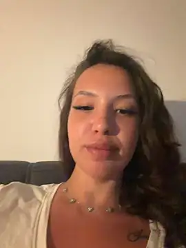 Snapshot of BiancaAva chatting on 06.17.26 BiancaAva online show from 06.17.26