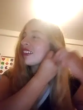 Lana pohenix online show from 11.04.25