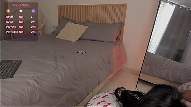 Little Emma 11 online show from 02.11.26